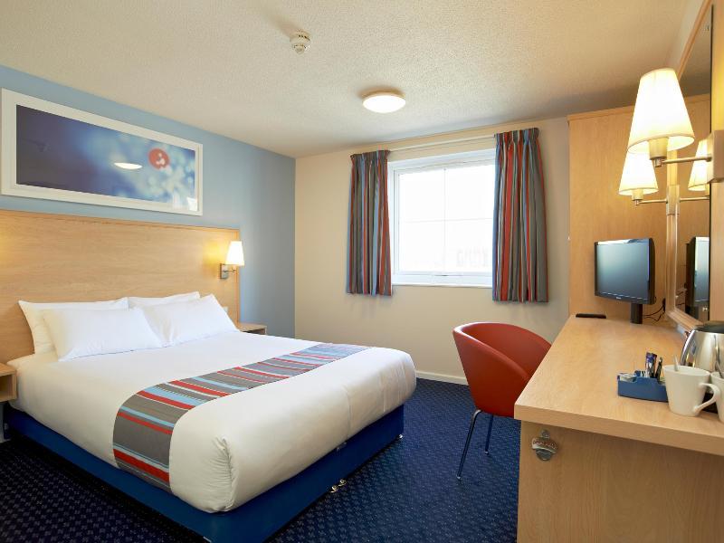 แทรเวลลอดจ์ มิดเดิลวิช Hotel ภายนอก รูปภาพ
